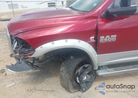 2015 Ram 2500 Laramie z USA, uszkodzony, nr VIN 3C6UR5FL5FG521359